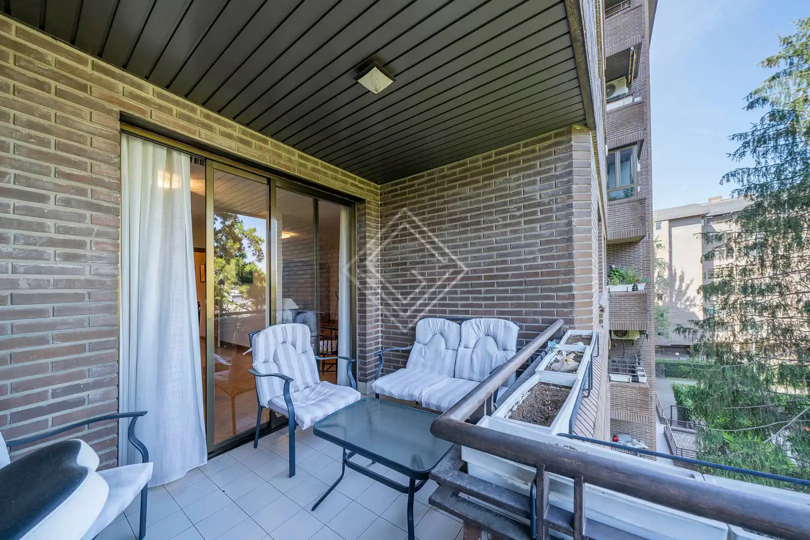 Terraza de Piso en venta en Madrid con Jardín privado, Terraza y Piscina comunitaria