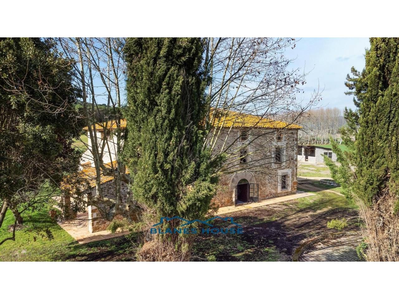 Außenansicht von Country house zum verkauf in Fogars de la Selva mit Heizung, Privatgarten und Terrasse