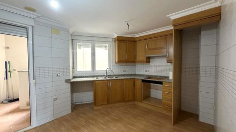 Foto 5 de Piso en venta en De Valencia, Caudete, Albacete
