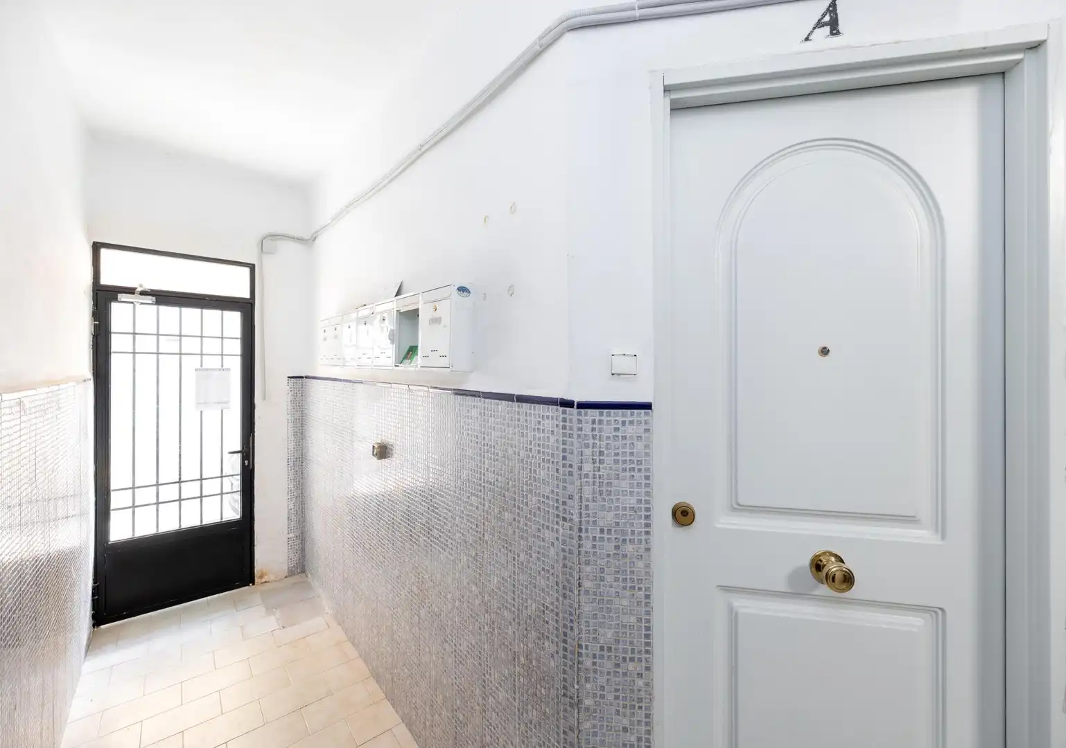 Wohnung zum Verkauf in Granada mit Klimaanlage, Heizung und Möbliert
