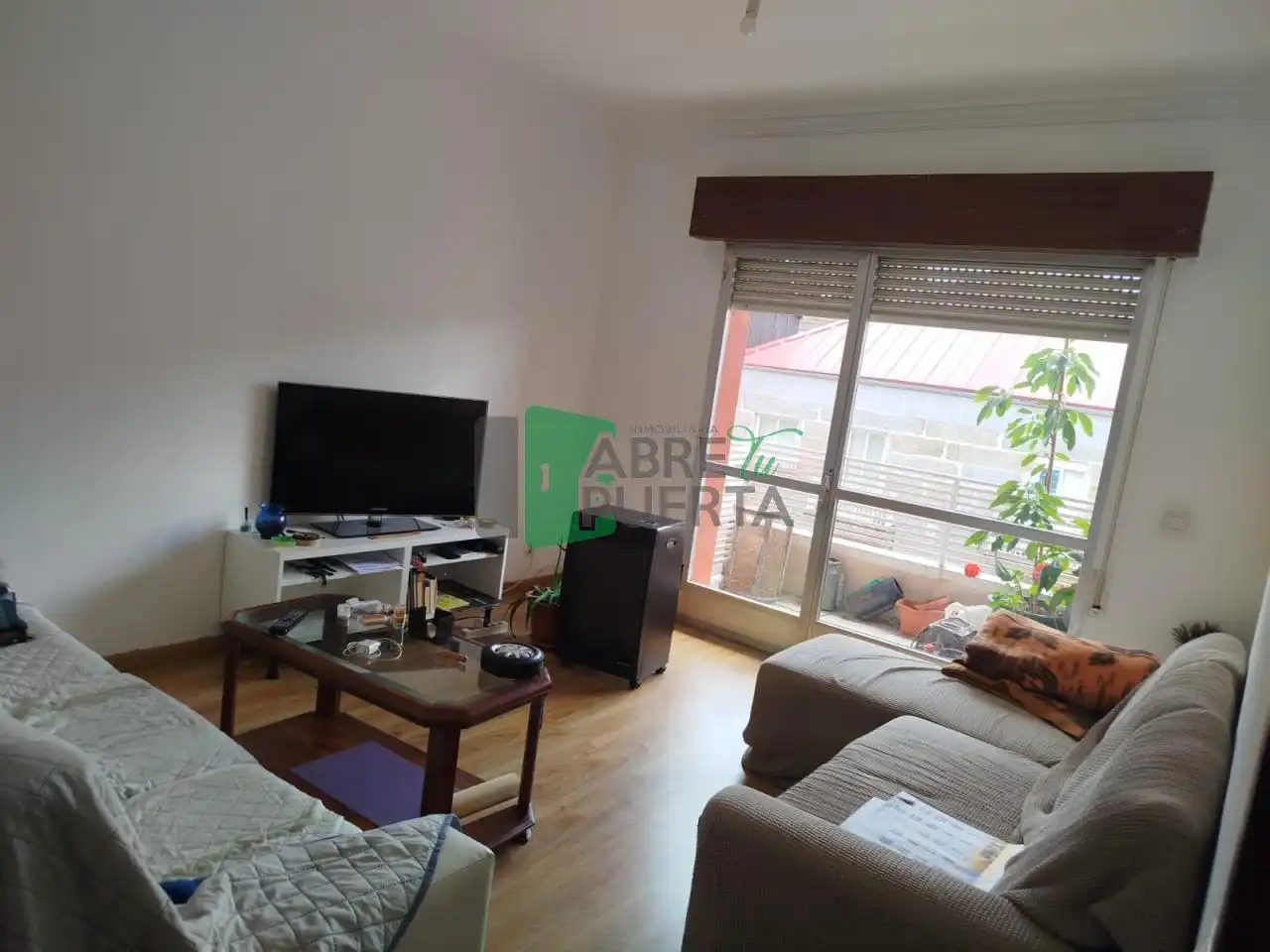 Living room of Flat for sale in Ourense Capital   with Furnished and Balcony