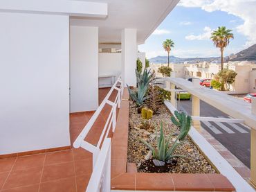 Appartement compact avec balcon à vendre à Calle Mojácar 24