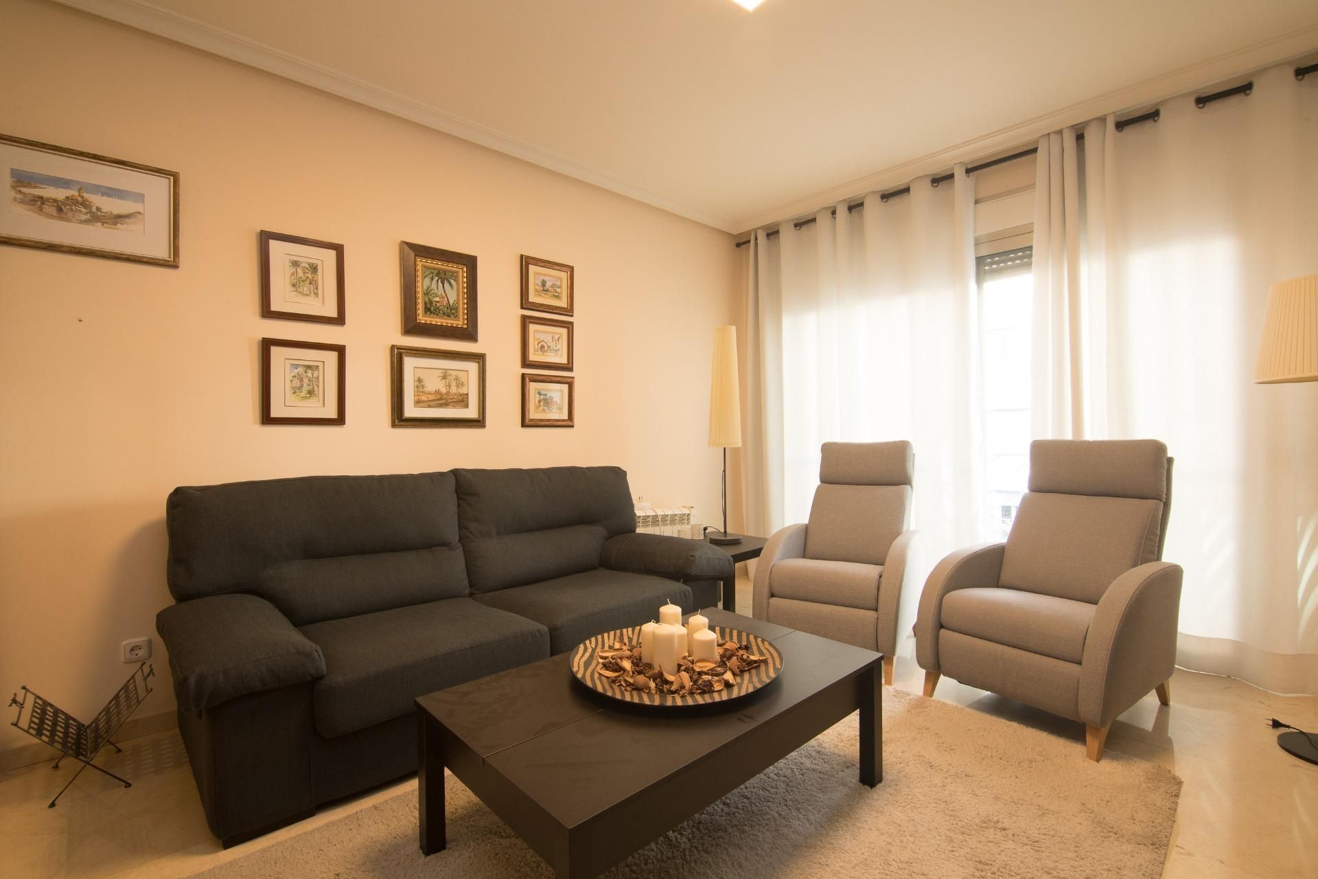 Piso de alquiler en Calle SANTA BARBERA, Centro, Elche ciudad