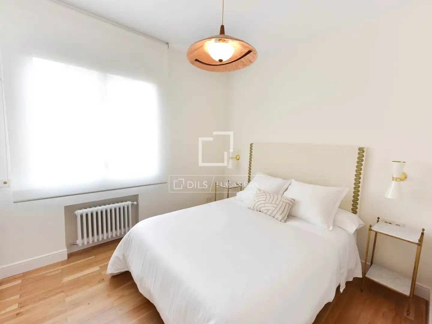 Bedroom of Flat for sale in Barcelona  with Air Conditioner, Heating and Terrace