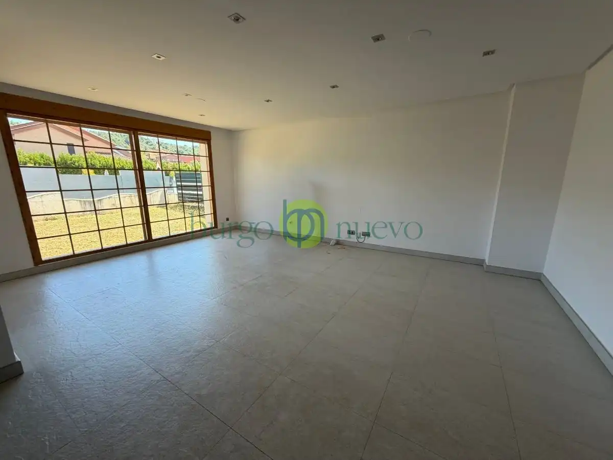 Villa mit Terrasse zur Miete in Calle Monte San Isidro, imagen 3