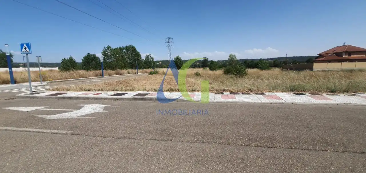 Terreni e lotti in vendita a Villaquilambre, imagen 8