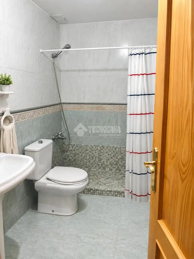 Bathroom of Flat for sale in Roquetas de Mar