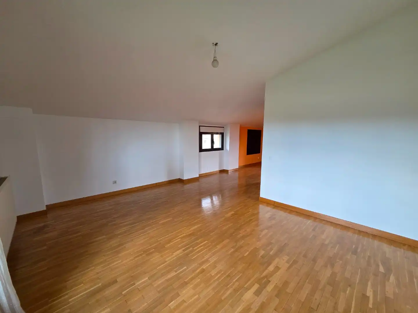 Casa adosada en venta en Cardeñadijo con Calefacción, Jardín privado y Terraza