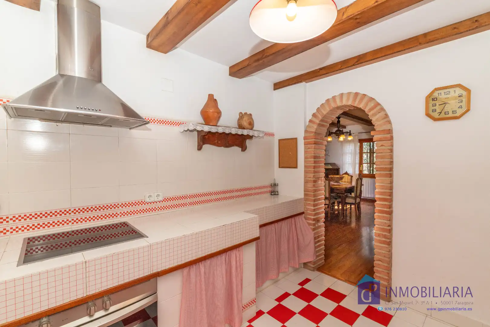 Cocina de Casa o chalet en venta en Quinto con Aire acondicionado, Calefacción y Jardín privado