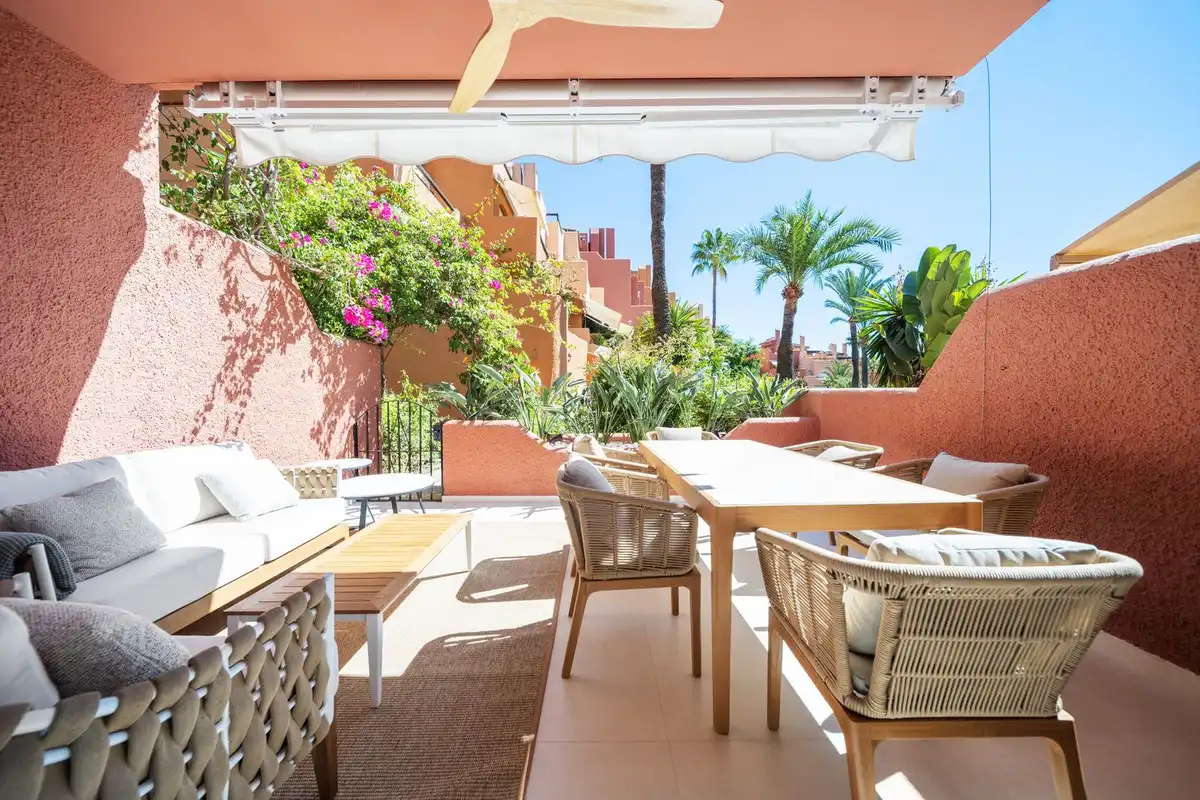 Casa a schiera con piscina in vendita a Nueva Andalucía, imagen 7