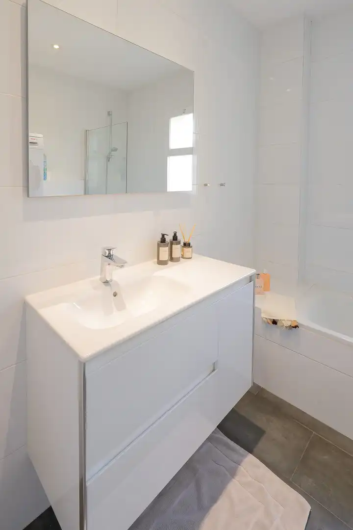 Penthouse with terrace for sale in La Quinta, imagen 19