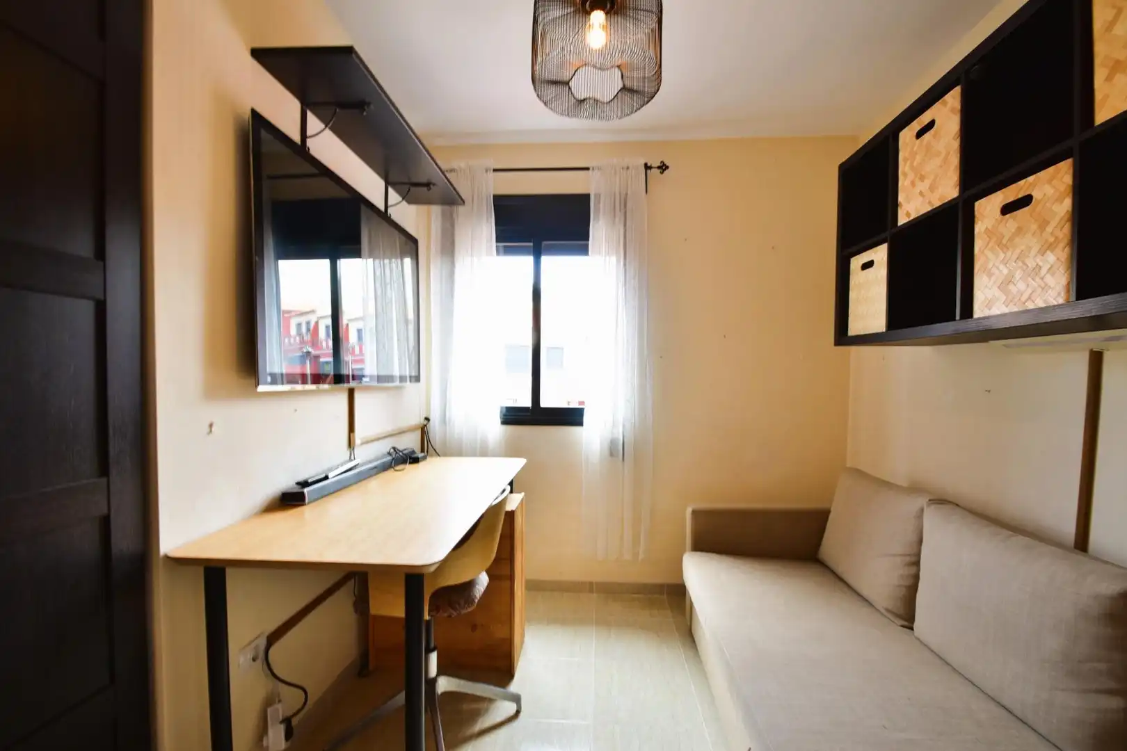 Habitación de Casa adosada de alquiler en San Cristóbal de la Laguna con Aire acondicionado, Calefacción y Jardín privado