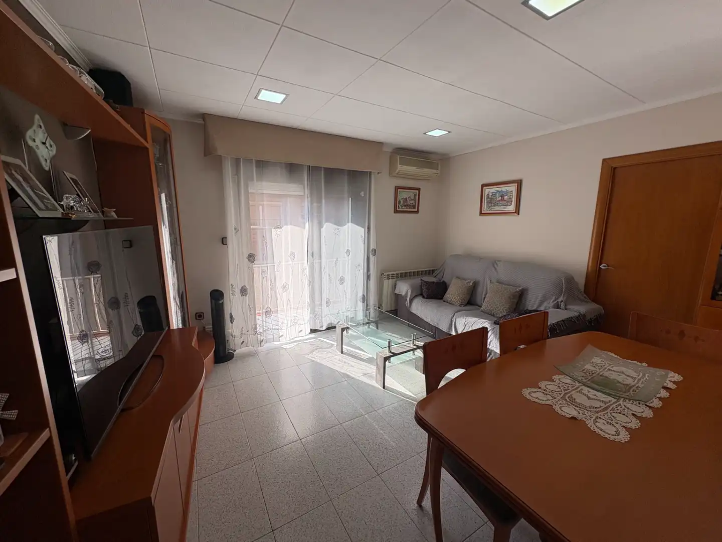 Sala d'estar de Pis en venda en Badalona amb Aire condicionat, Calefacció i Balcó