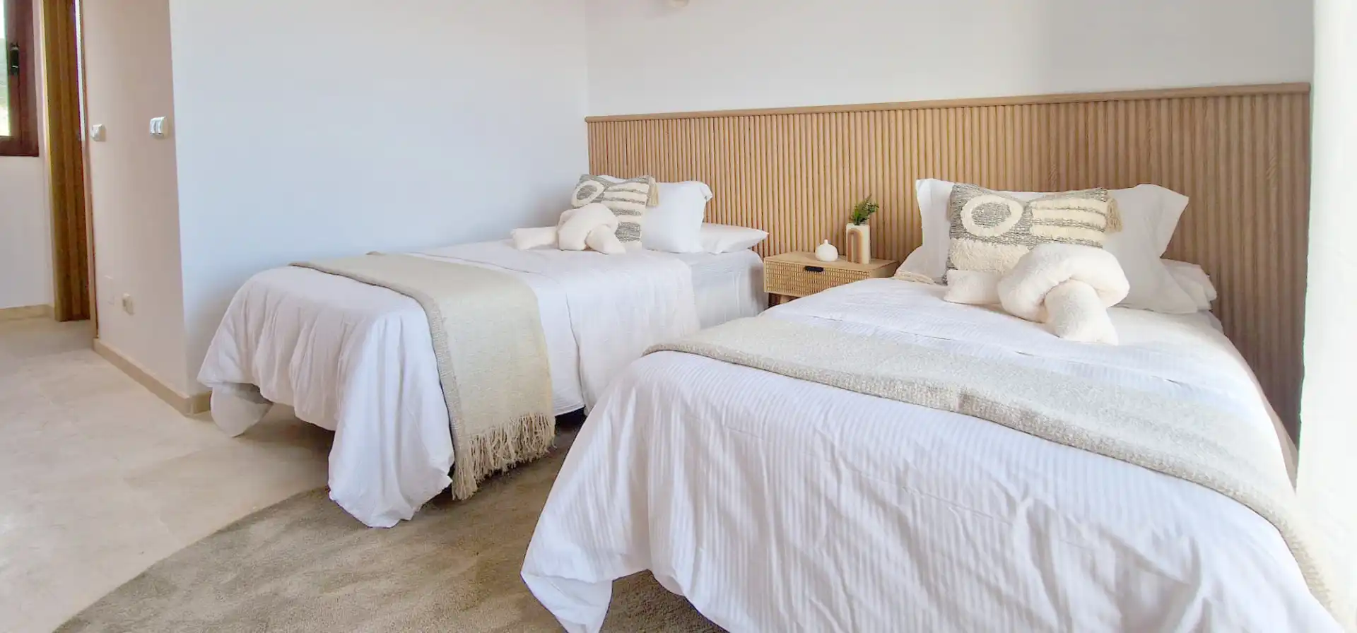 Habitación de Casa adosada en venta en Casares con Jardín privado, Terraza y Trastero