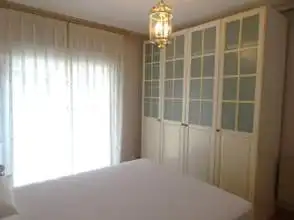 Bedroom of Flat for rent in Gijón   with Heating, Parquet flooring and Furnished