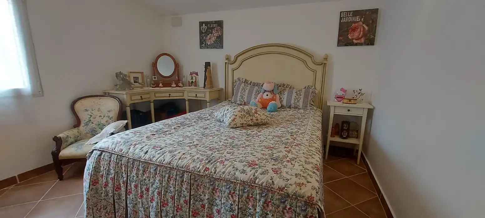 Dormitori de Casa o xalet en venda en Alfara de la Baronia
