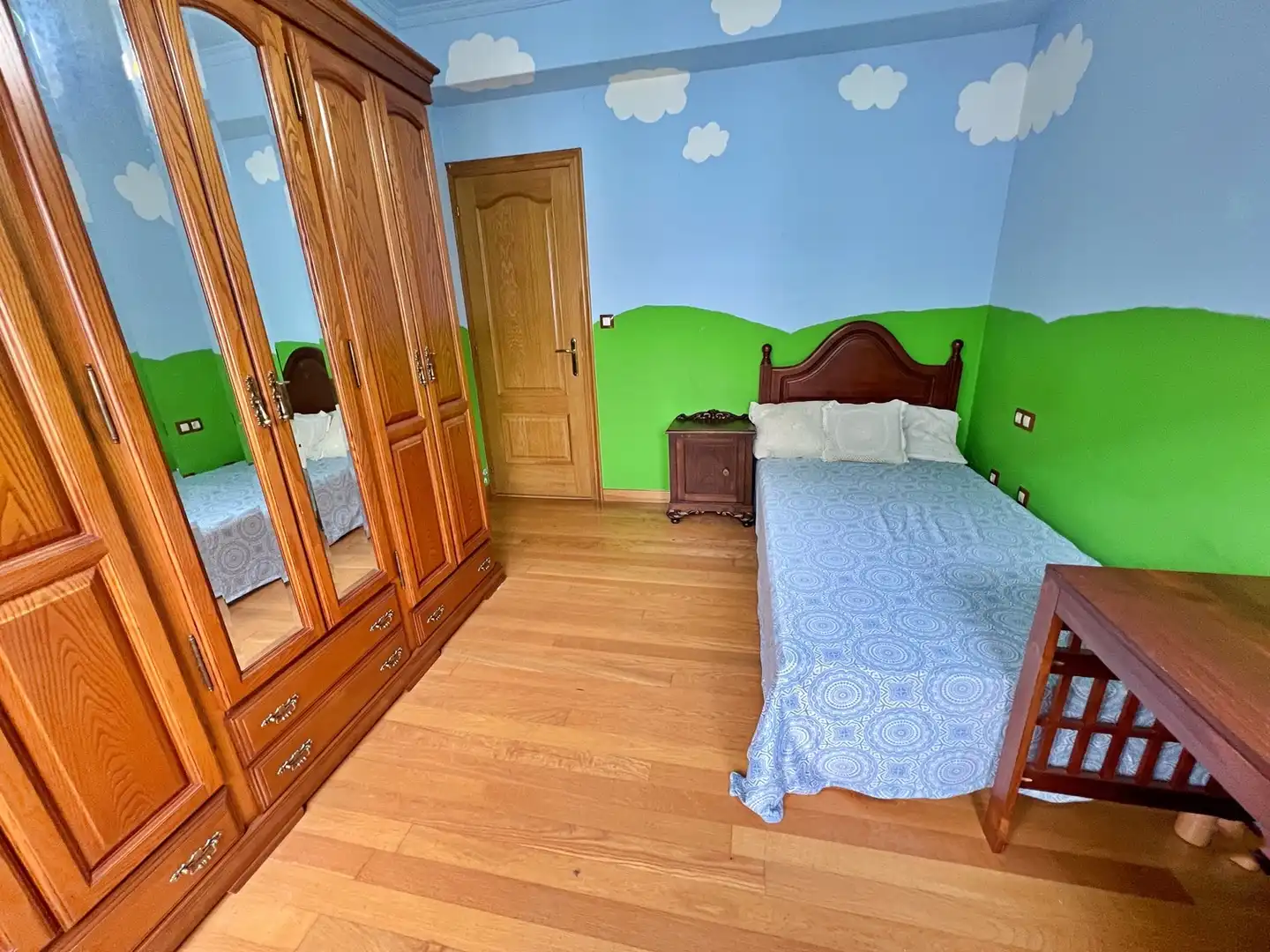 Habitación de Piso en venta en Lugo con Calefacción, Amueblado y Horno