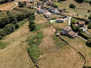 Rustikales Grundstück zum Verkauf in Camin de la Teyera