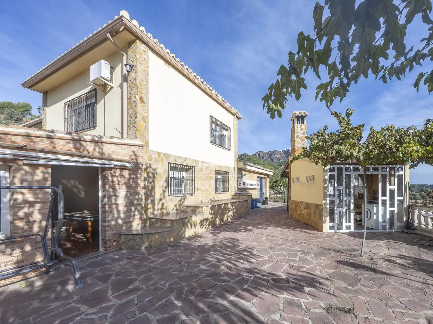 Vista exterior de Casa o chalet en venta en Segart con Aire acondicionado, Calefacción y Piscina