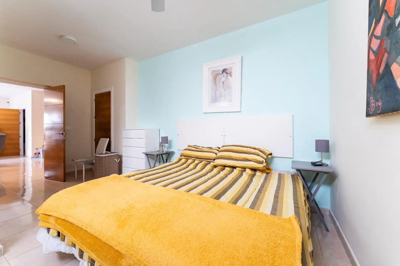 Habitación de Casa o chalet en venta en Vélez-Málaga con Piscina comunitaria