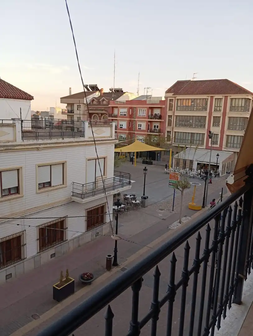 Vista exterior de Piso en venta en Torre-Pacheco con Parquet, Trastero y Balcón