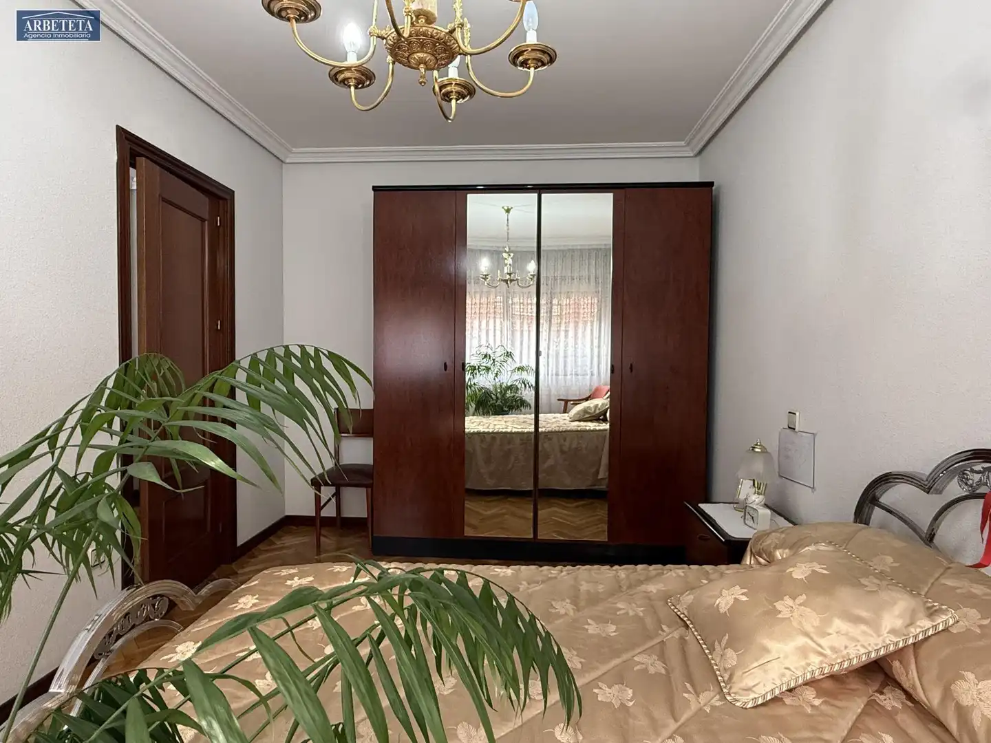 Schlafzimmer von Einfamilien-Reihenhaus zum Verkauf in Guadalajara mit Heizung, Parkett und Terrasse