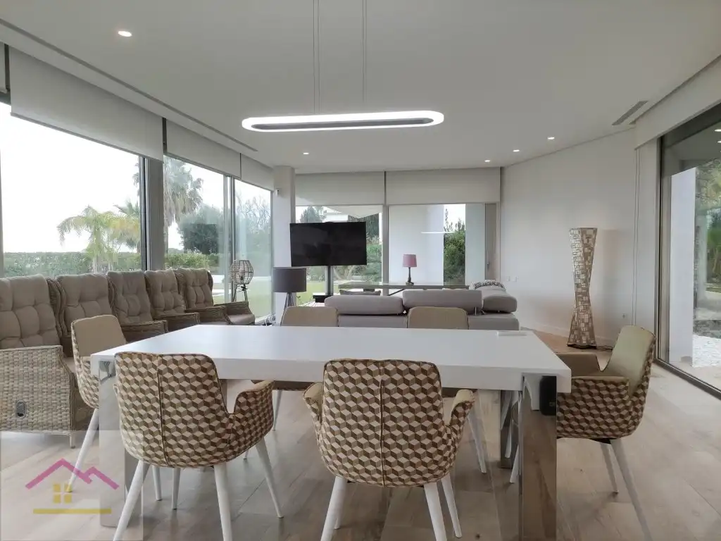 Casa aparellada amb terrassa en venda a Calle l'Atail 51, imagen 2