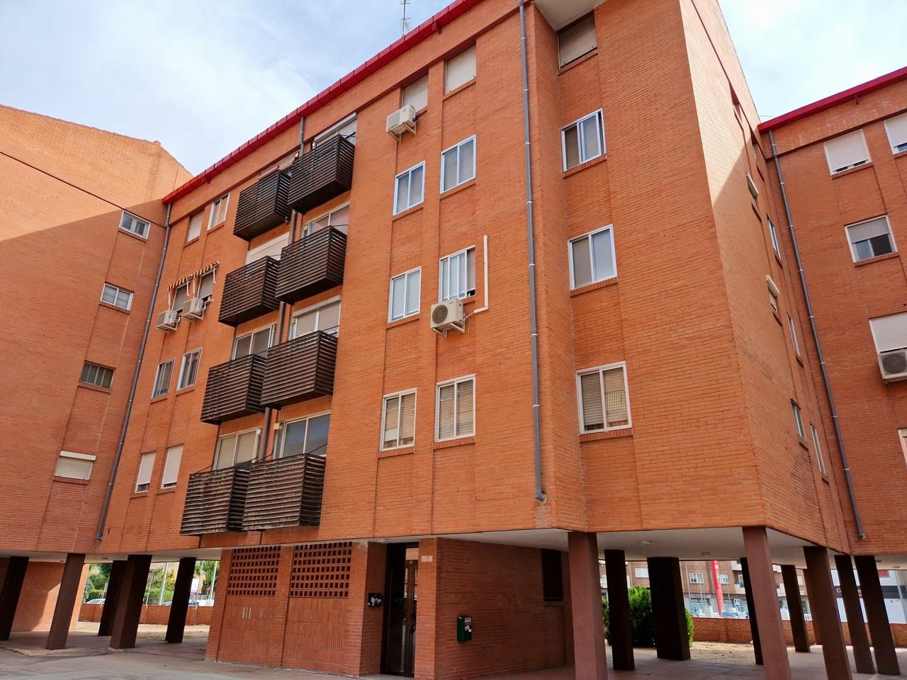 Vista exterior de Pis en venda en  Toledo Capital amb Aire condicionat, Calefacció i Terrassa