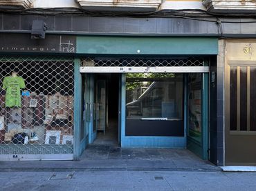 Business premises for sale in Mayor Kalea 31