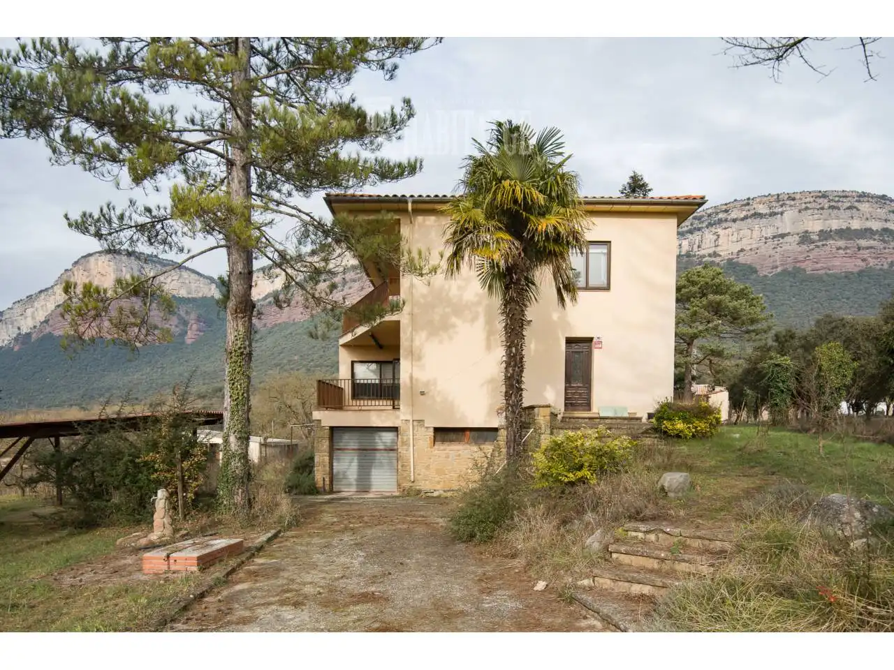 Vista exterior de Casa o xalet en venda en Vilanova de Sau amb Calefacció, Jardí privat i Terrassa