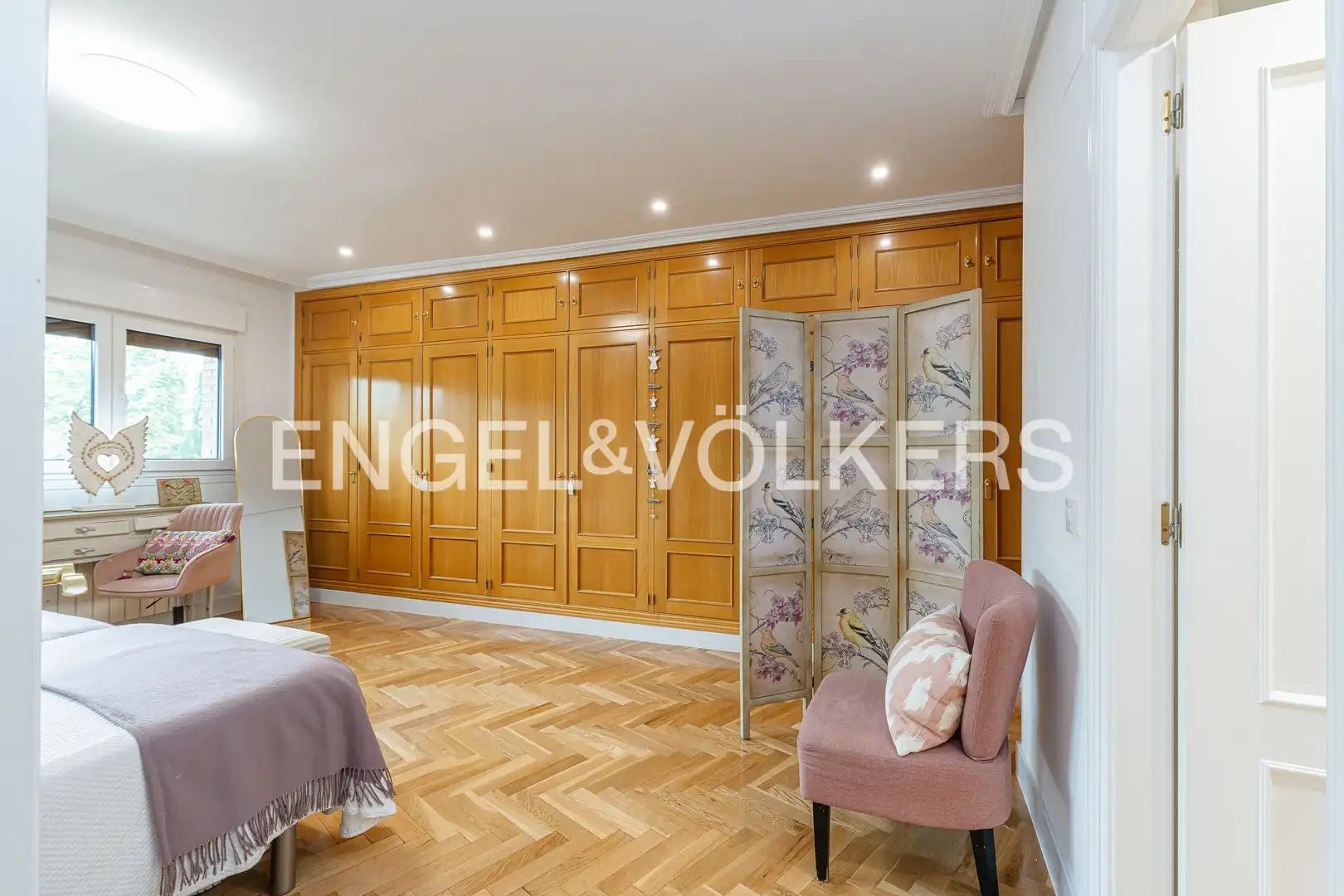 Habitación de Ático en venta en Majadahonda con Aire acondicionado, Calefacción y Parquet