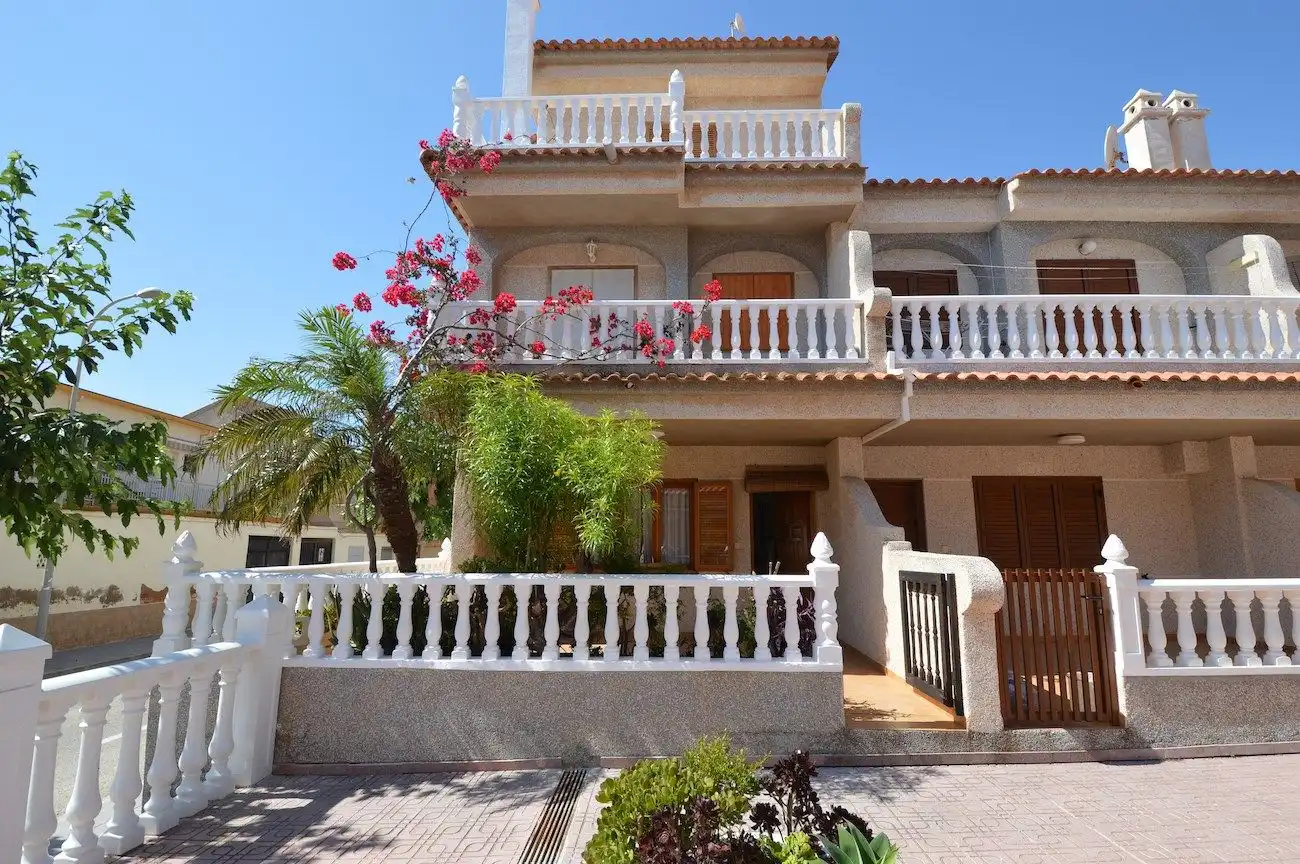 Maison mitoyenne avec jardin à vendre à Torre de la Horadada, imagen 2