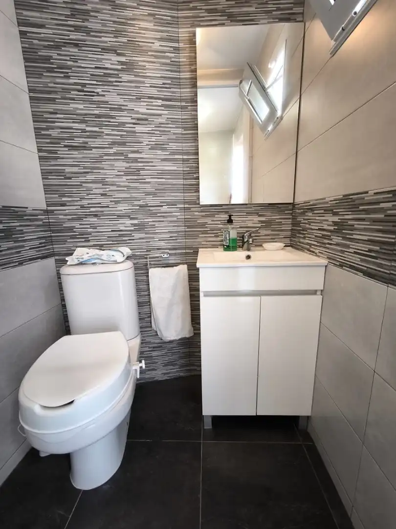 Bathroom of Houses for sale in Vilagarcía de Arousa  with Heating, Terrace and Storage room