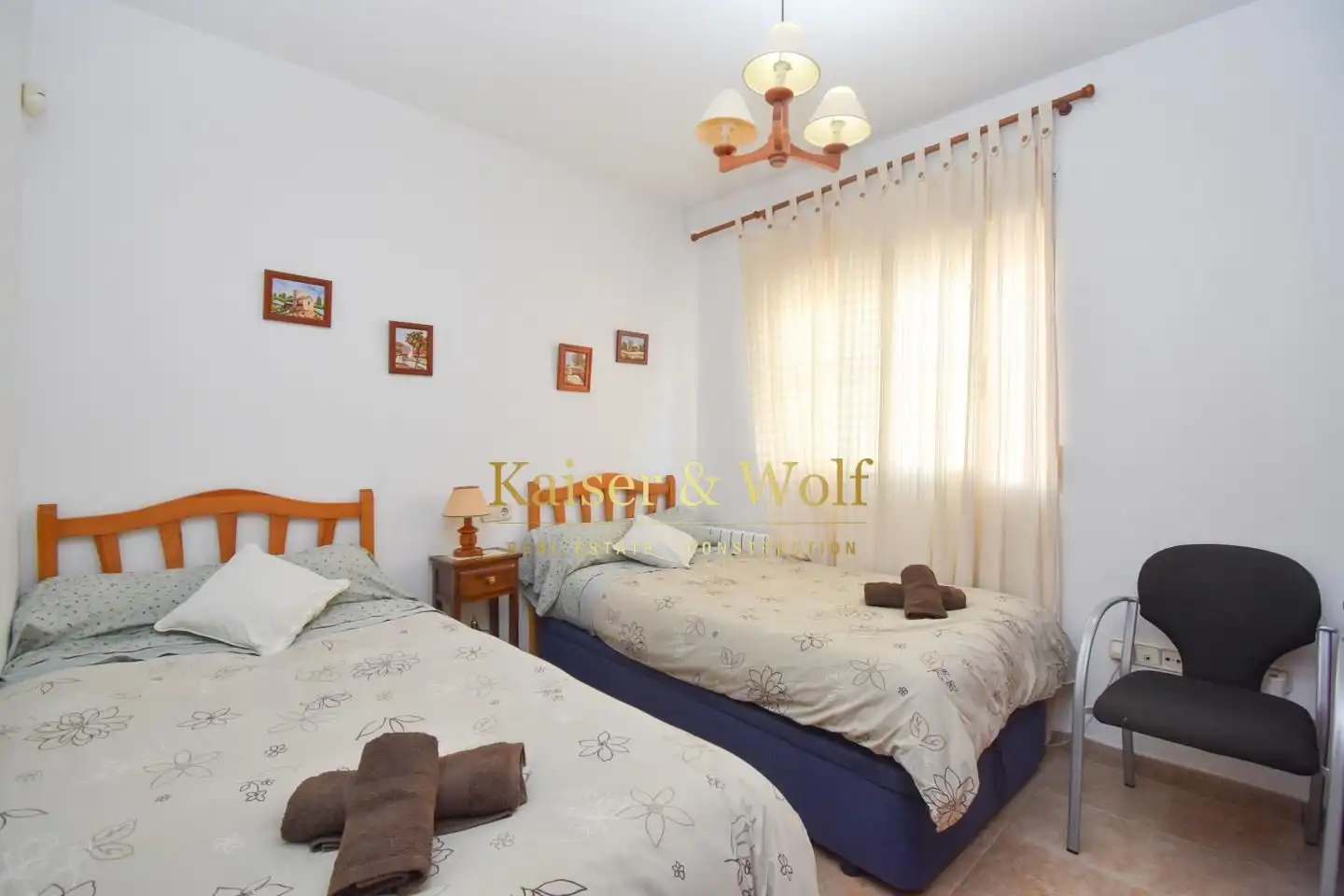 Dormitori de Casa o xalet en venda en Torrevieja amb Jardí privat, Terrassa i Traster