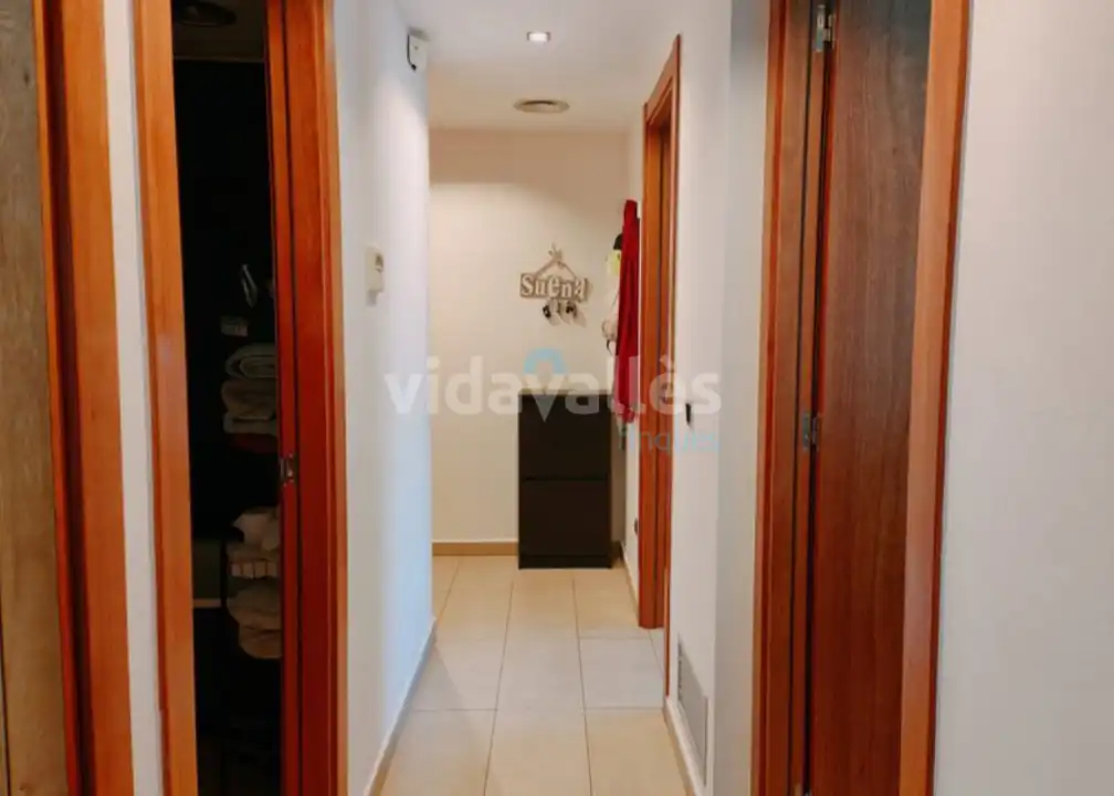 Piso en venta en Riells i Viabrea con Aire acondicionado, Calefacción y Horno