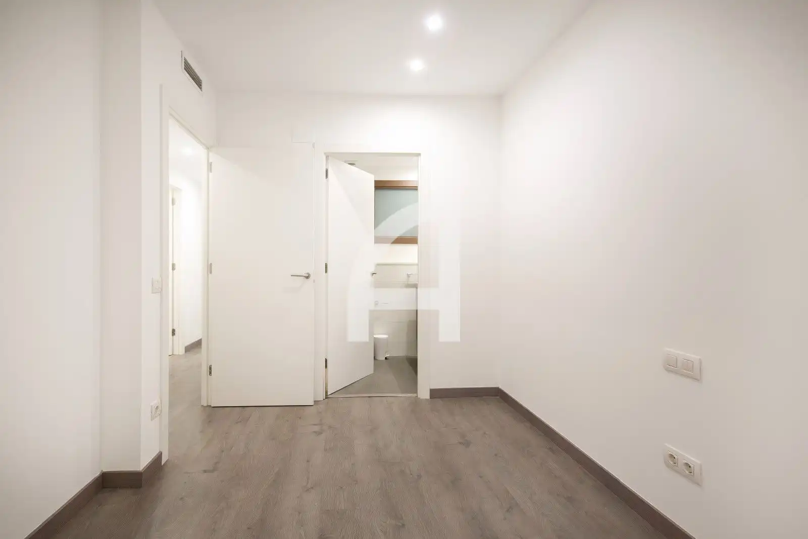 Flat with terrace for sale in Paral.Lel, imagen 14