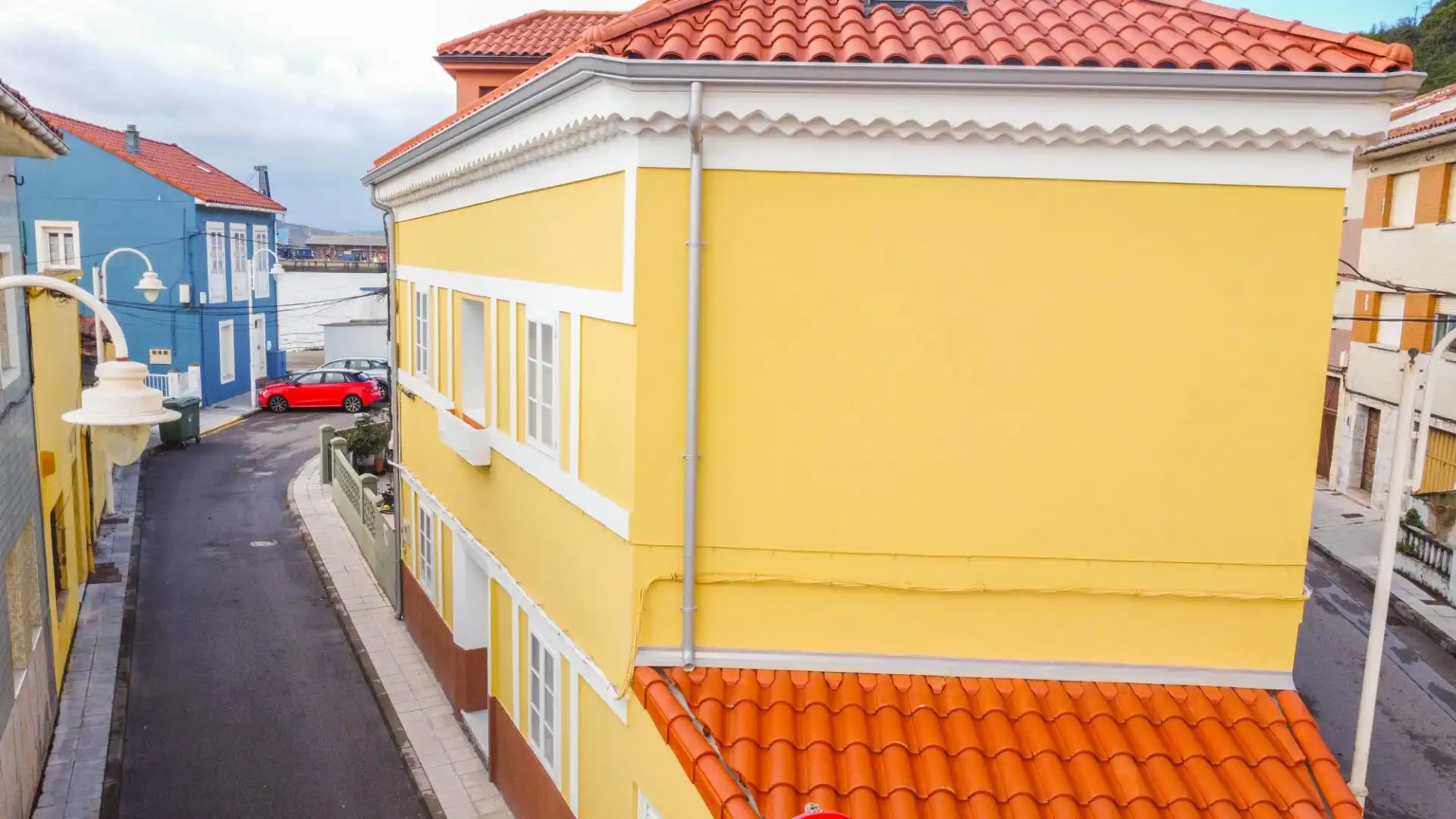 Vista exterior de Casa o xalet en venda en Avilés amb Calefacció