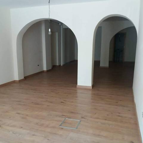 Local comercial en Alquiler en Móra la Nova