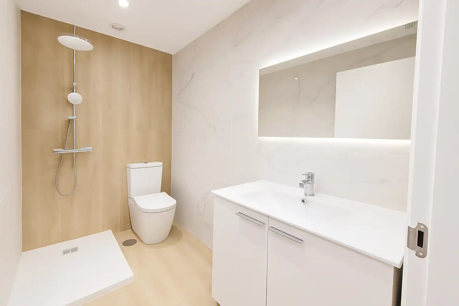Apartment with terrace for sale in Calle Mar de Leva, imagen 10
