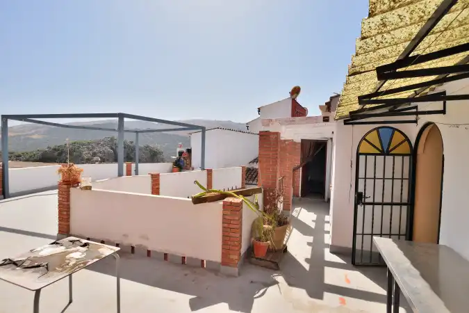 Terraza de Casa adosada en venta en Benaoján con Calefacción, Terraza y Jacuzzi