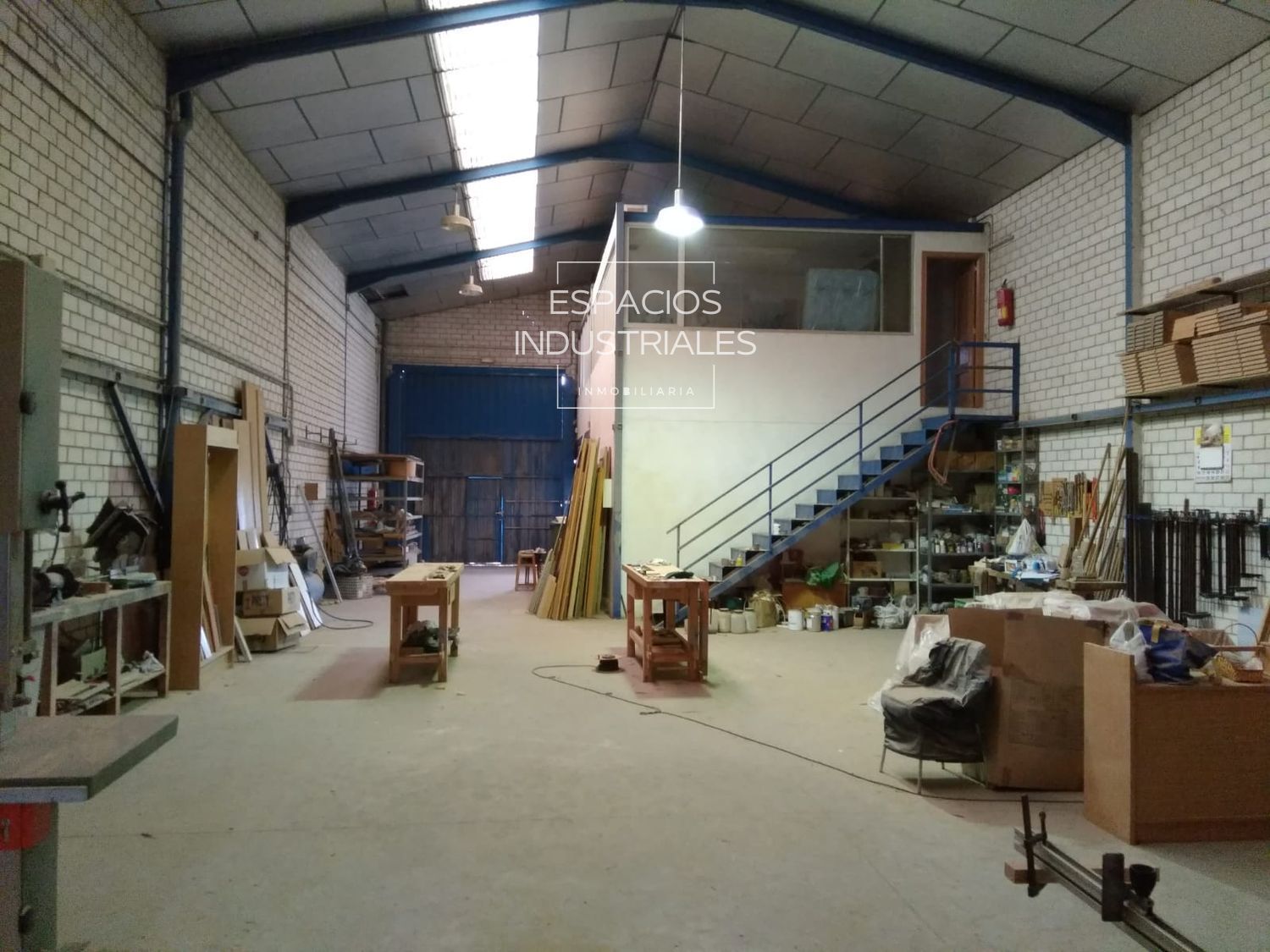 Fabrikhallen zum verkauf in Zona Industrial