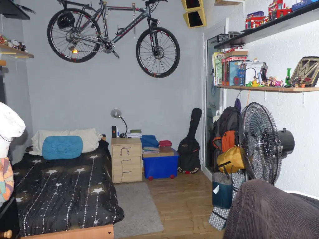 Habitación de Piso en venta en Barcelona con Balcón