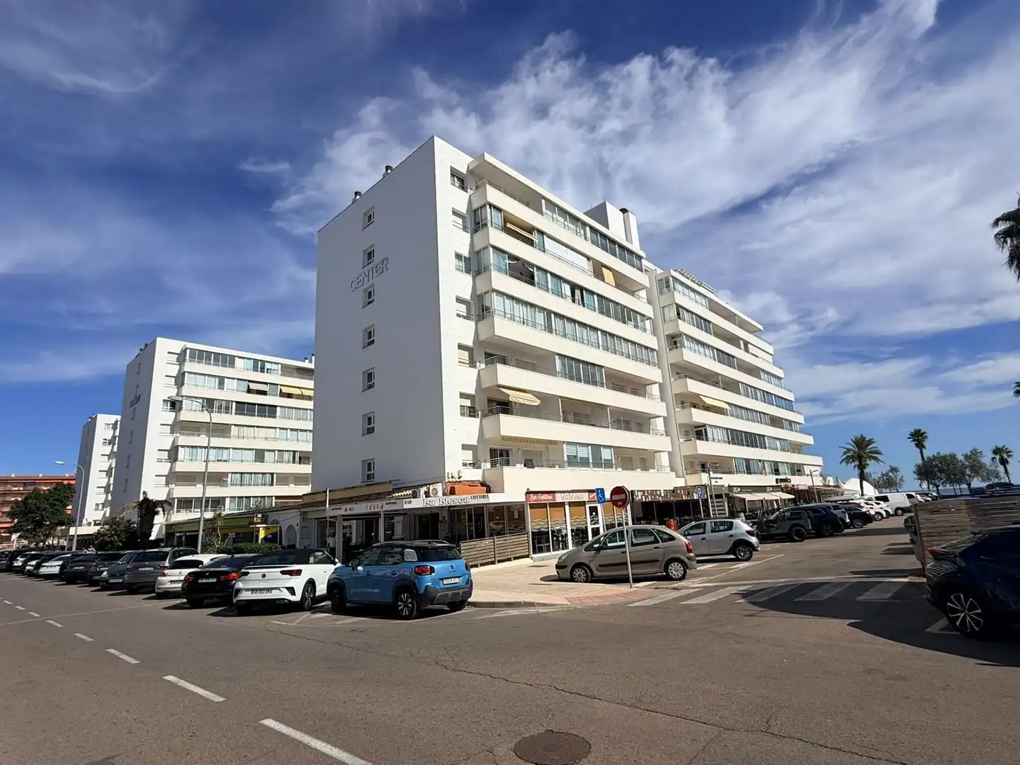 Vista exterior de Apartament en venda en Roses amb Aire condicionat, Calefacció i Terrassa