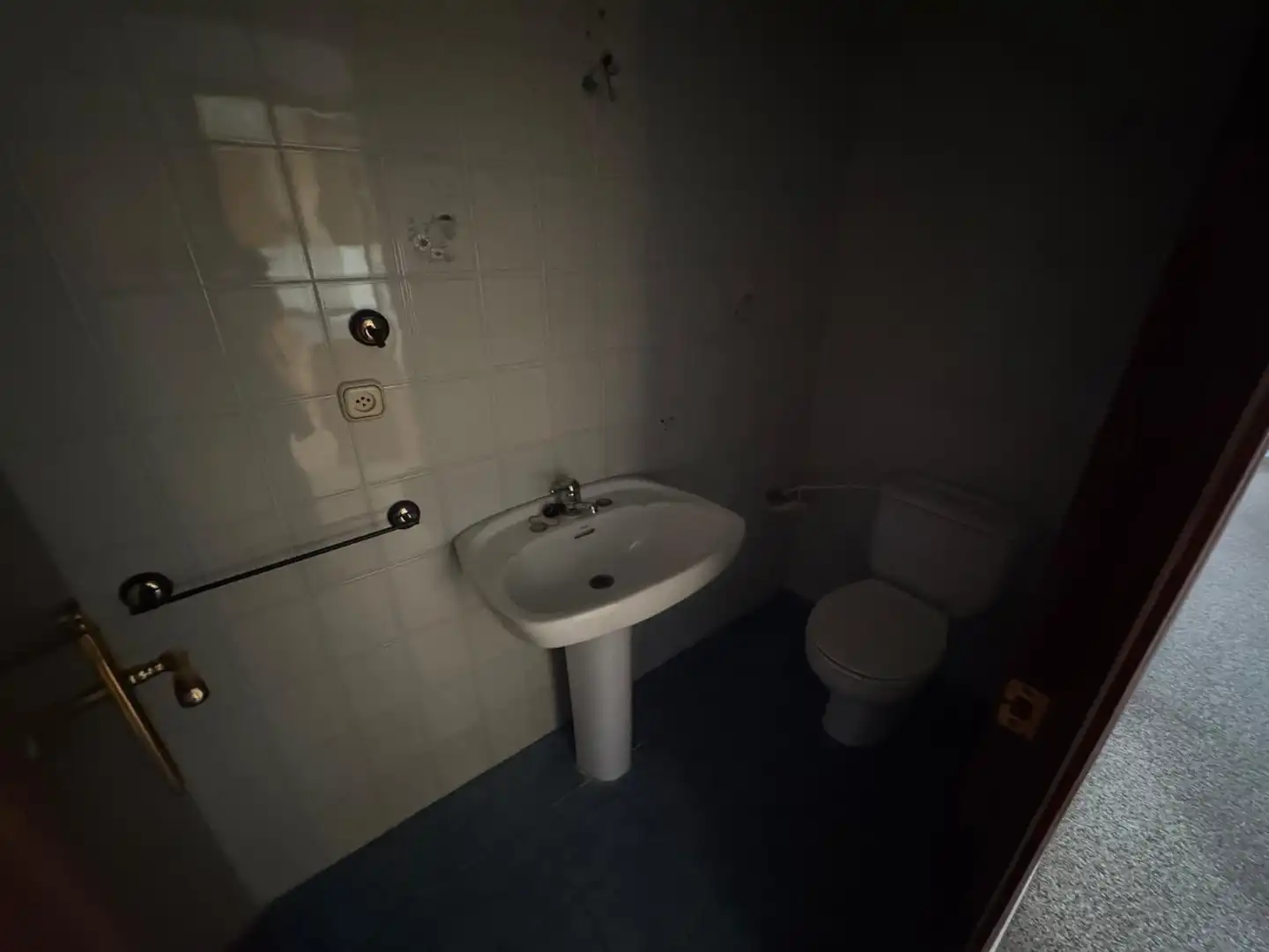 Baño de Piso en venta en Petrer con Terraza y Balcón