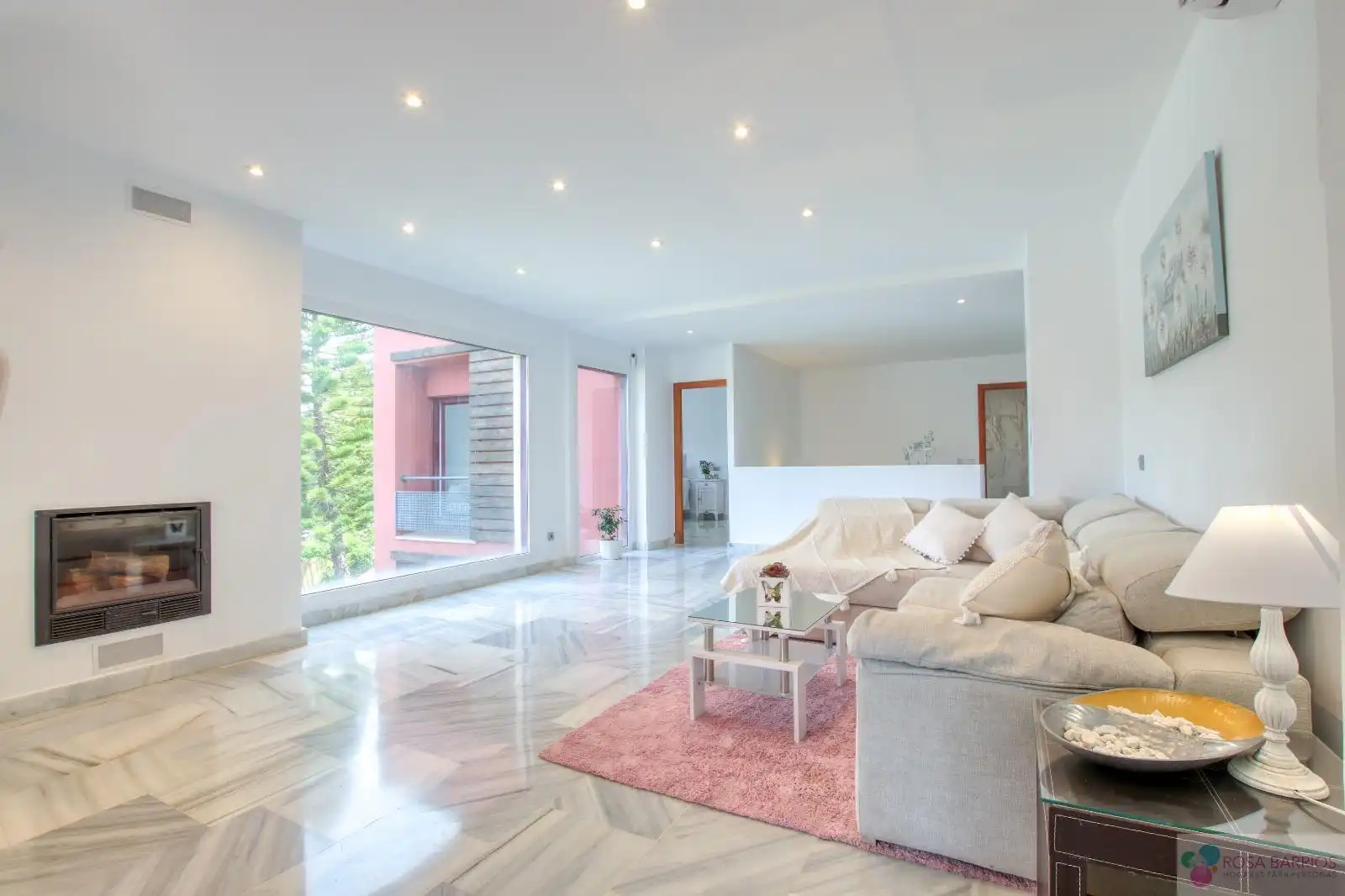 Living room of Houses for sale in Benahavís  with Terrace, Swimming Pool and Furnished