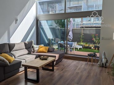 Loft con piscina in vendita a Calle Creu Roja 1