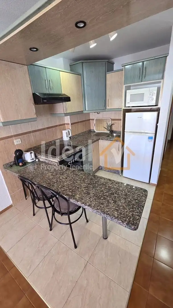 Cuina de Apartament en venda en Adeje amb Terrassa i Moblat