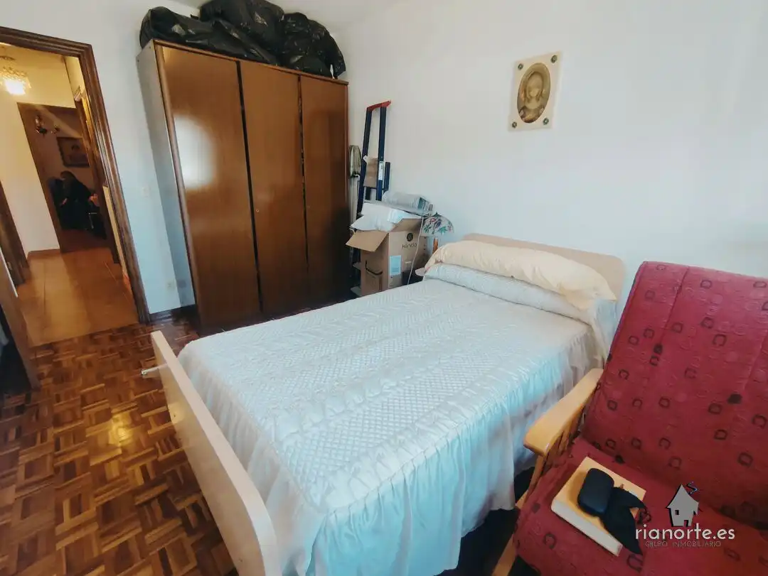 Bedroom of Flat for sale in Laviana  with Heating, Terrace and Storage room