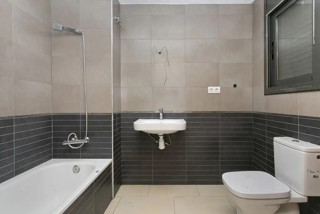 Bathroom of Houses for sale in Piera