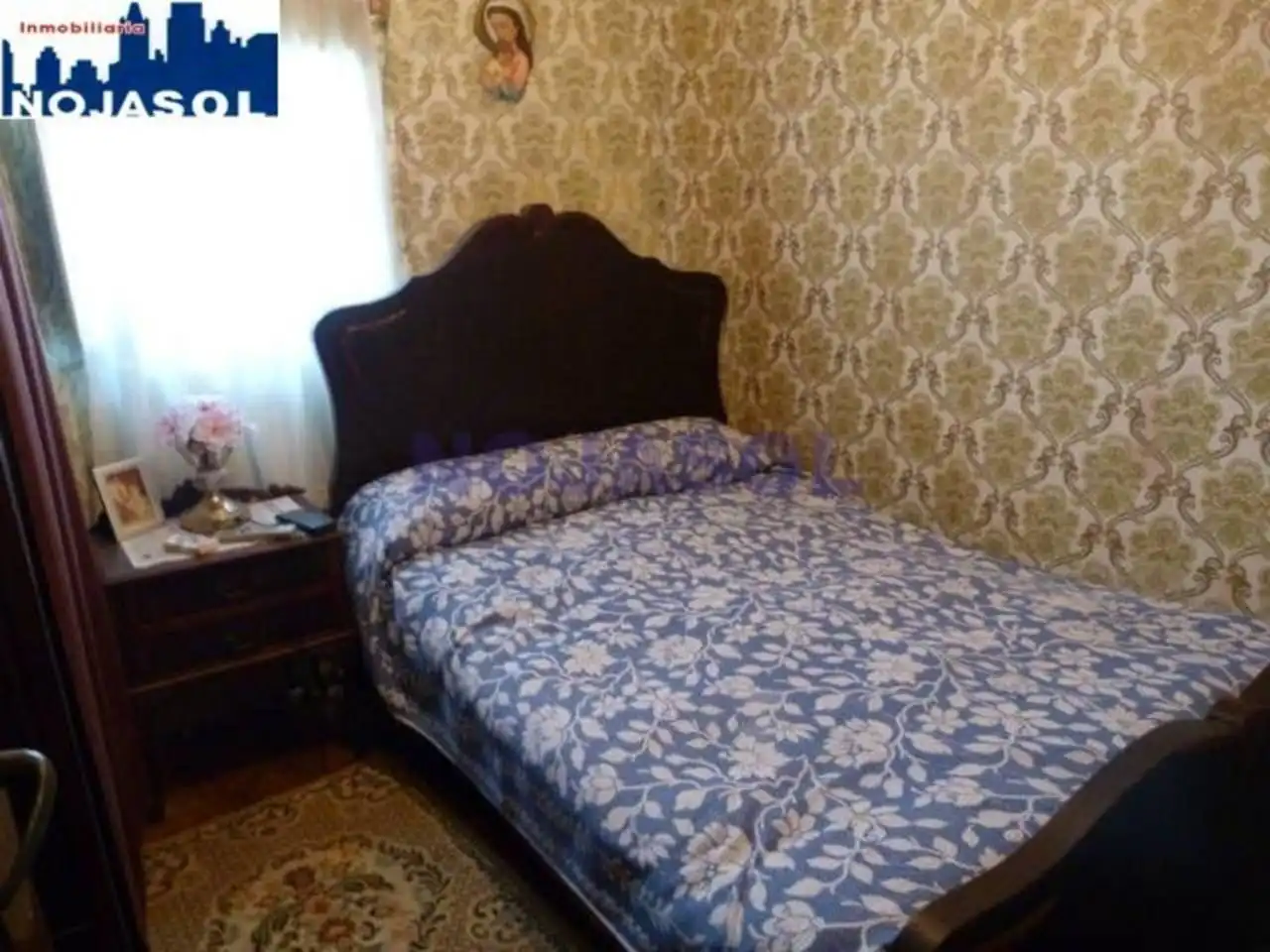 Dormitori de Casa adosada en venda en Escalante amb Moblat
